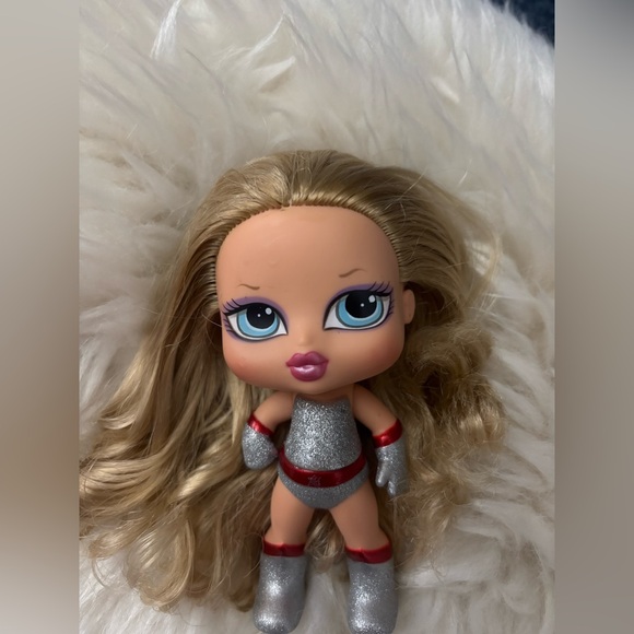 Vintage 2007 Super Babyz Superhero Cloe 5" Doll - Picture 2 of 4